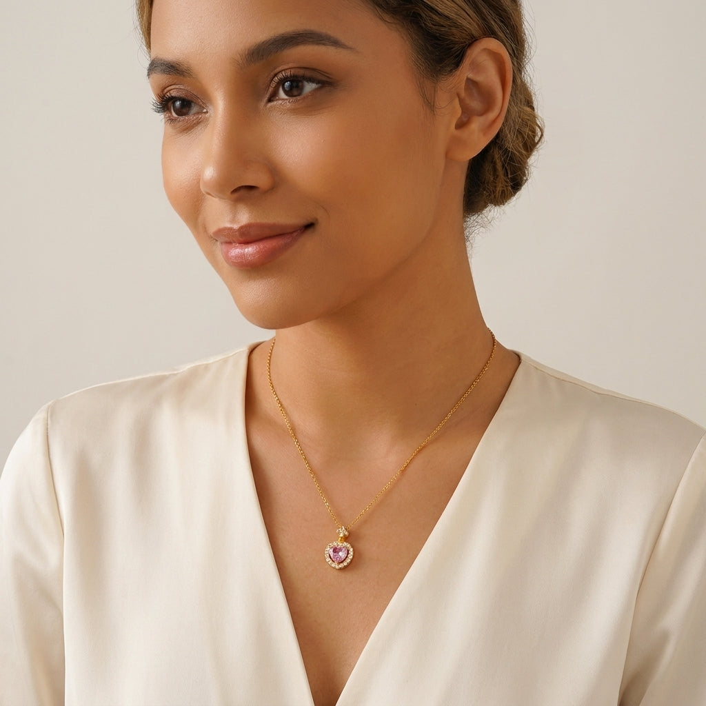 Luvina Pendant Necklace