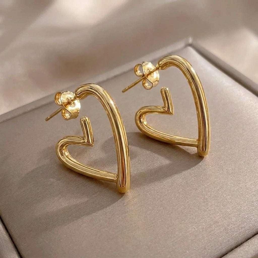 Eluvia Hoop Earrings