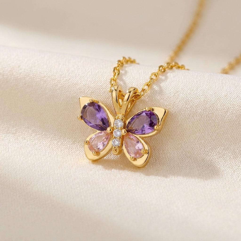 Floria Pendant Necklace