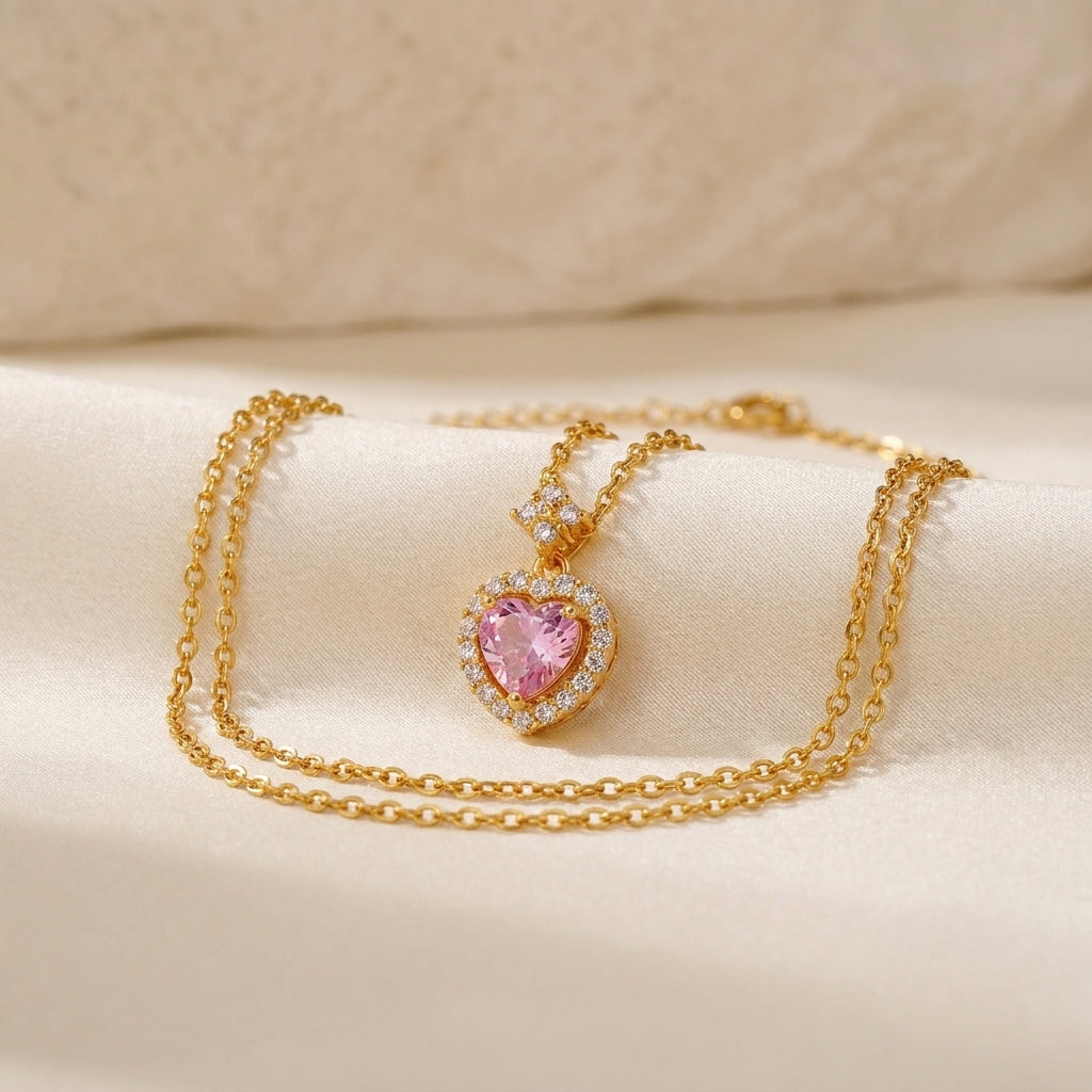 Luvina Pendant Necklace