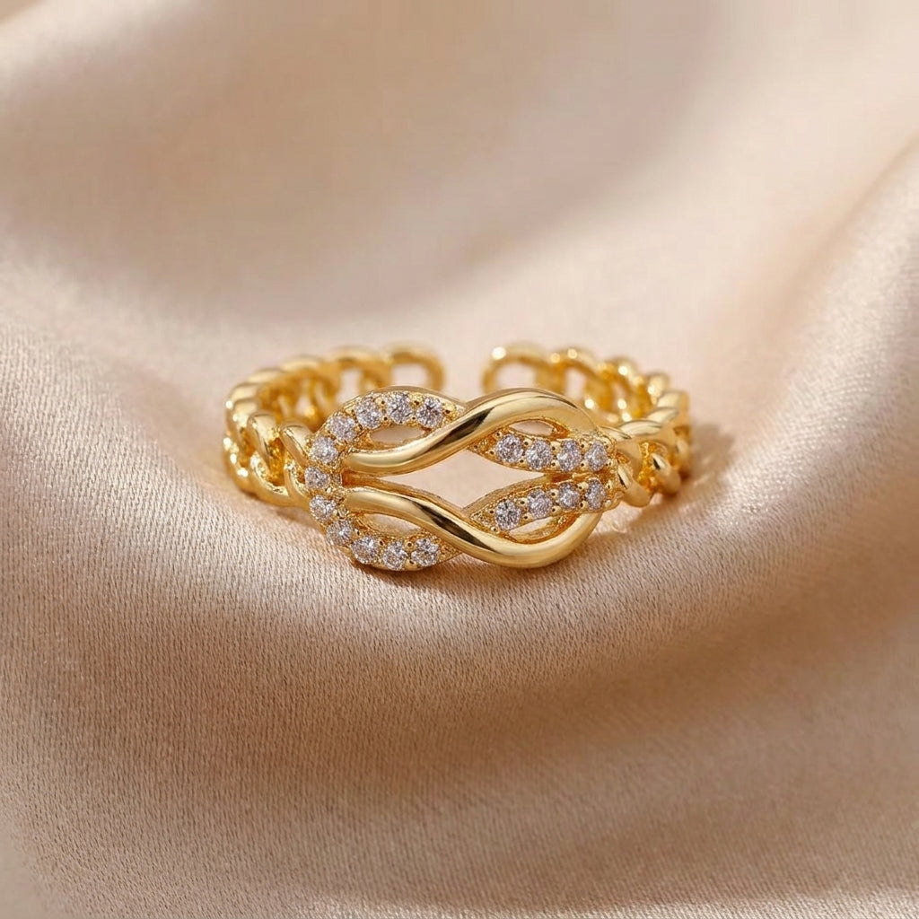 Lurina Ring