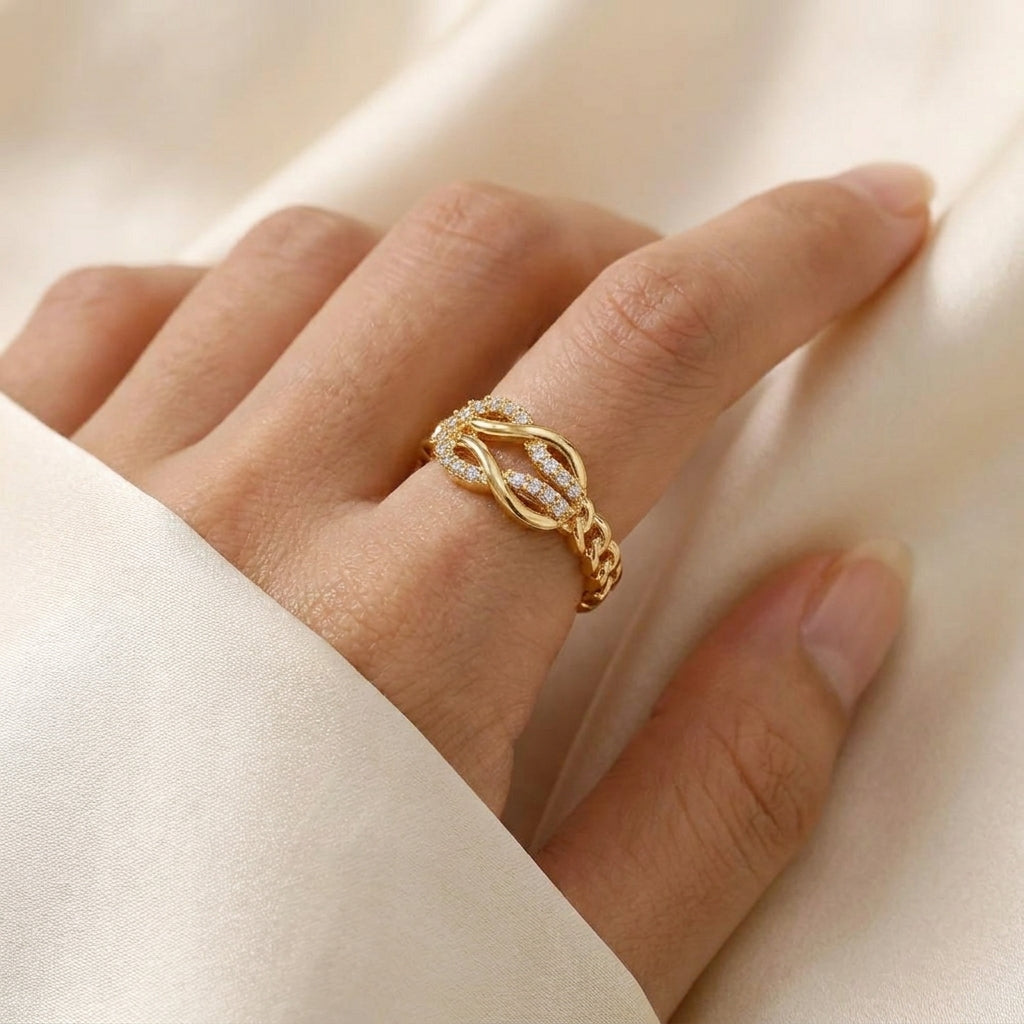 Lurina Ring