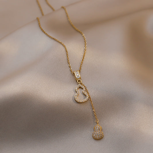 Selene Drop Pendant Necklace