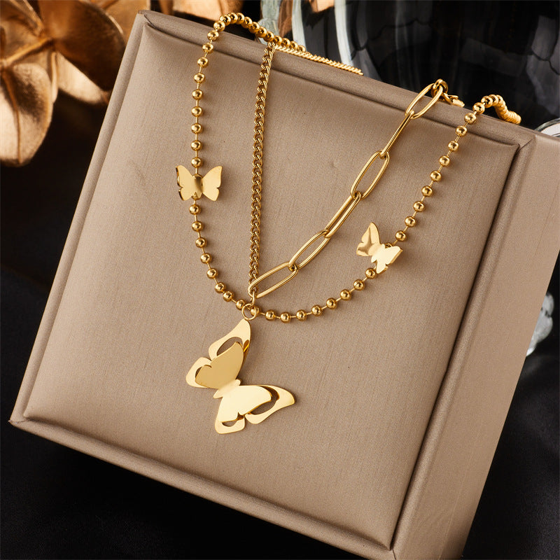 Veloura Pendant Necklace